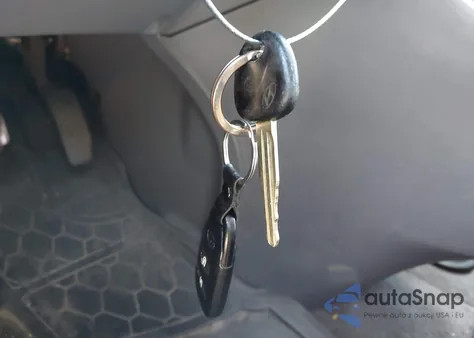 2005 Hyundai Tucson Gl z USA, uszkodzony, nr VIN KM8JM12B05U094941